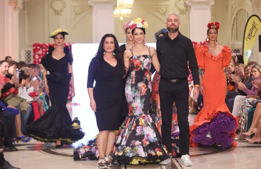 La pasarela de moda flamenca Con 2 lunares, en imágenes