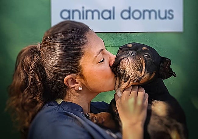 Jenifer Harro, responsable de Animal Domus en Torremolinos.