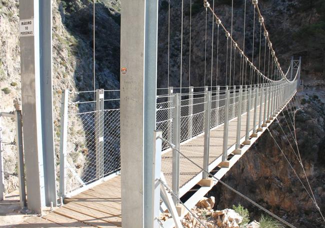 Puente colgante del Saltillo