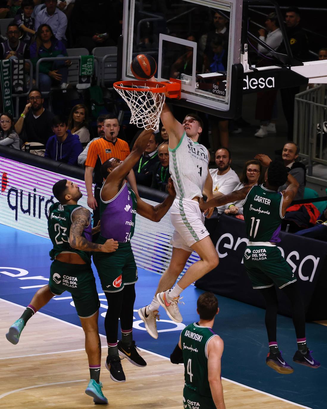 El Unicaja-Bilbao, en imágenes