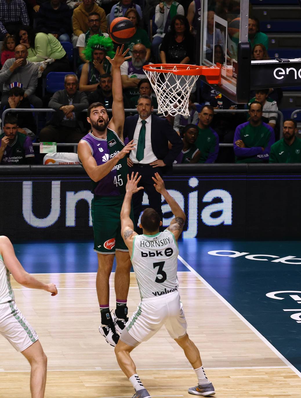 El Unicaja-Bilbao, en imágenes