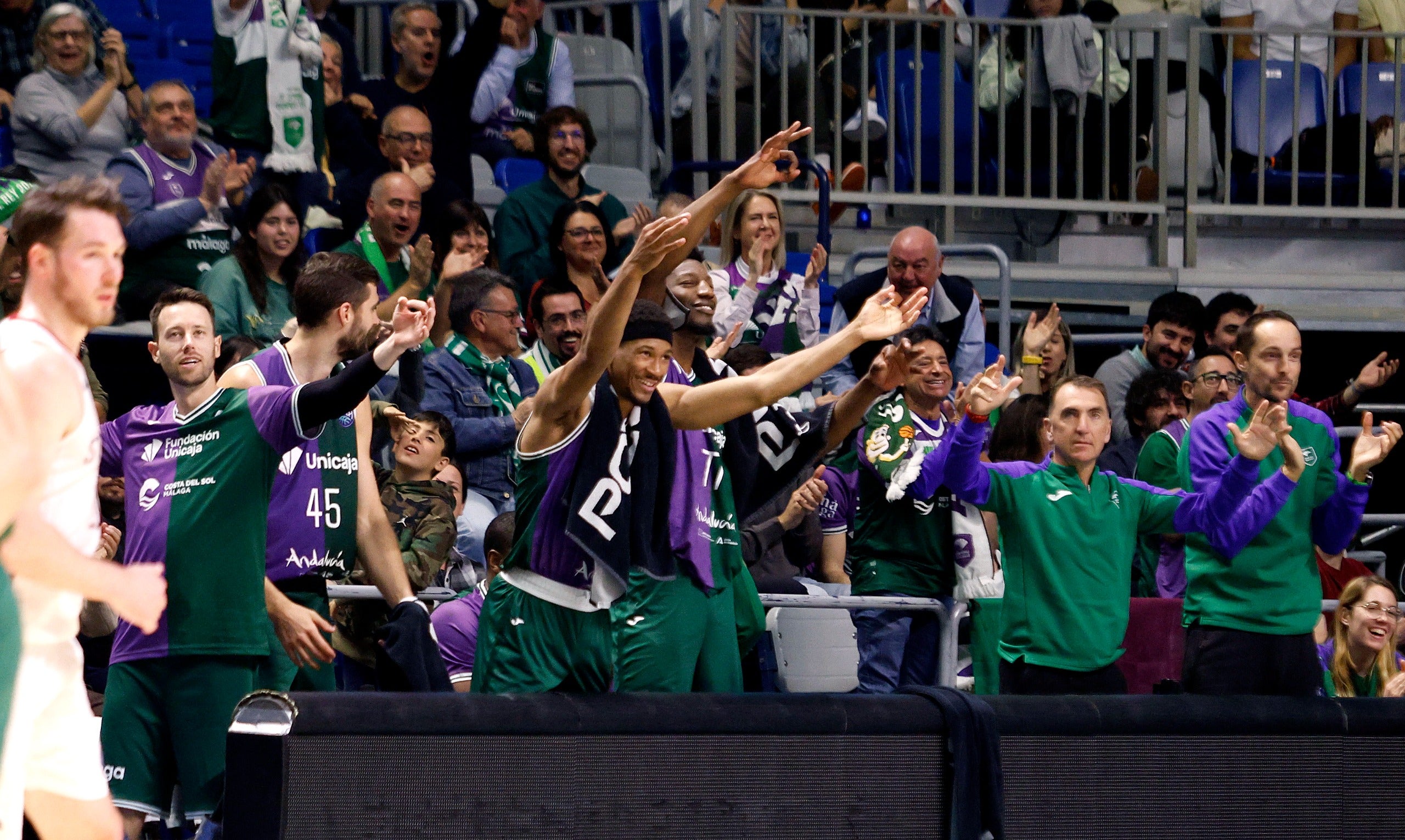 Las mejores imágenes del Unicaja-SIG Basket Estrasburgo