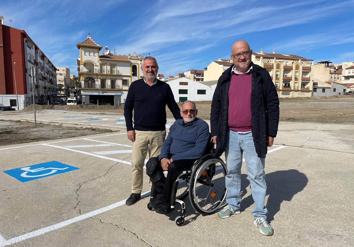 Jesús María Claros, Francisco Aguilar y Jesús Carlos Pérez Atencia, en la nueva zona.