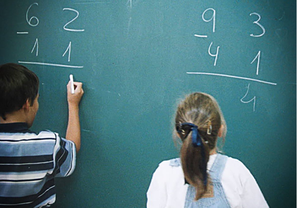 Las chicas sufren más la 'ansiedad matemática' y eso les lleva a alejarse de carreras técnicas