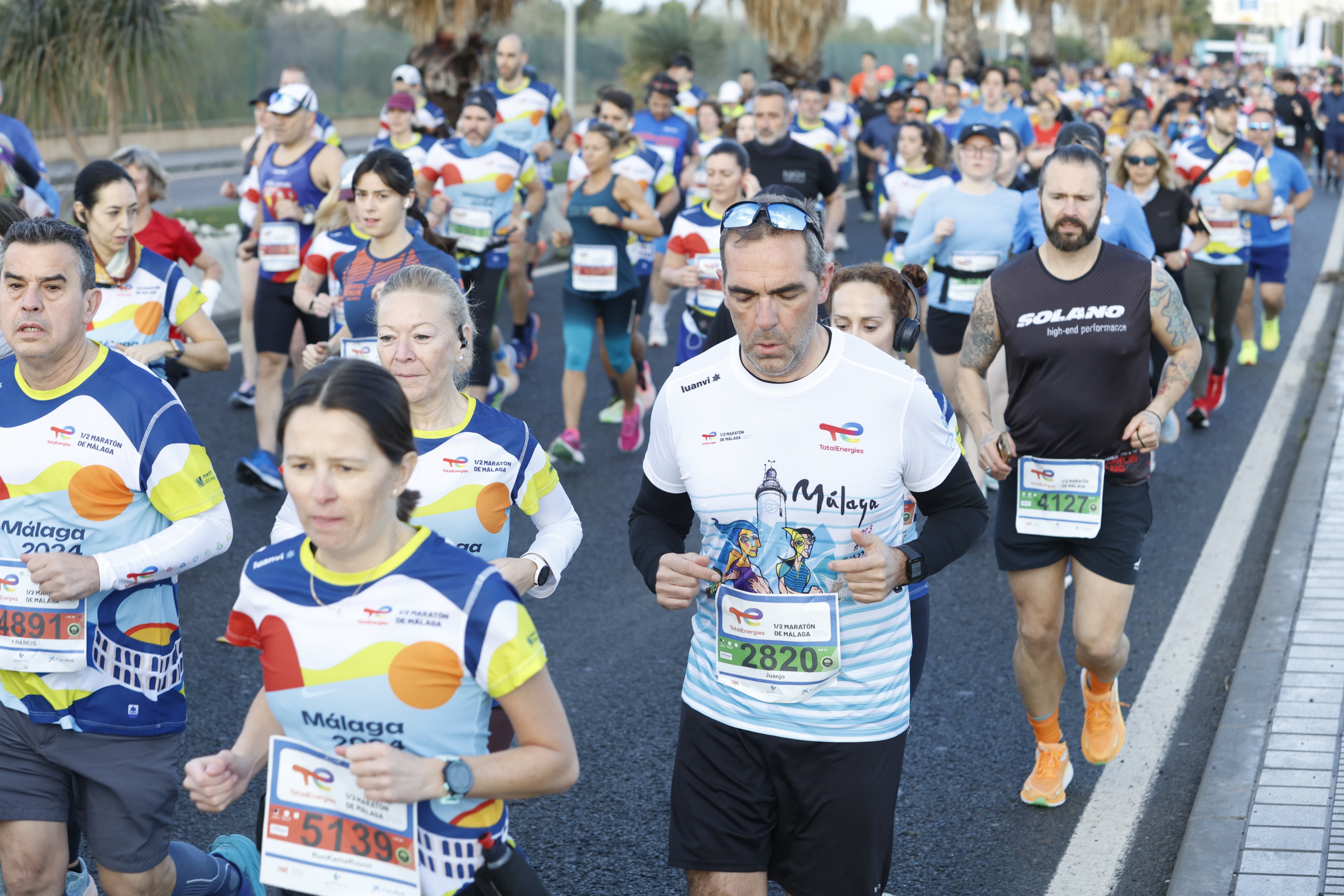 La XXXIII Media Maratón Ciudad de Málaga, en imágenes