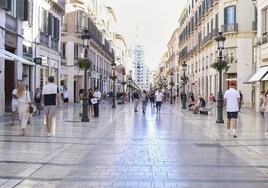 La calle Larios cuenta con tres joyerías.