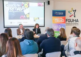 Diego Vera, director general de la Fundación, con la vicerrectora de Cultura, Rosario Gutiérrez, durante la presentación del programa.