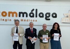 Los doctores Pena, Navarro, Noblejas y Valle, tras presentar la campaña