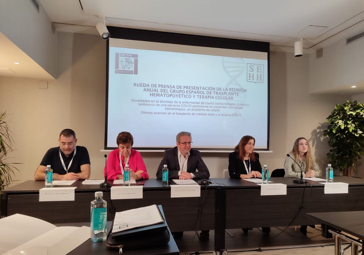 José Luis Piñana, Anna Sureda, José Antonio Pérez Simón, Lucía López Corral y Raquel Alonso, en la rueda de prensa de este jueves.