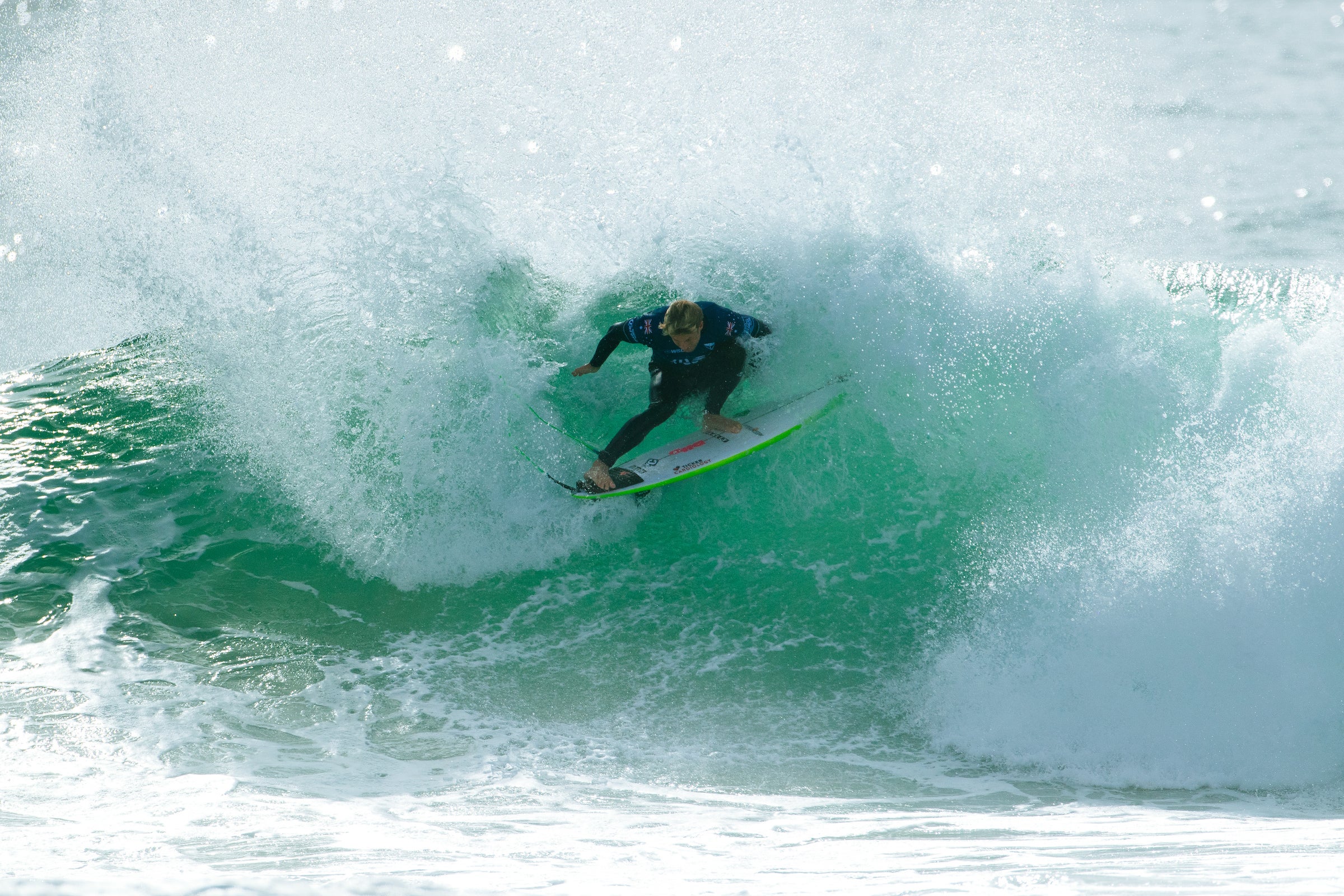 Griffin Colapinto y Johanne Defay logran la victoria en MEO Rip Curl Pro Portugal