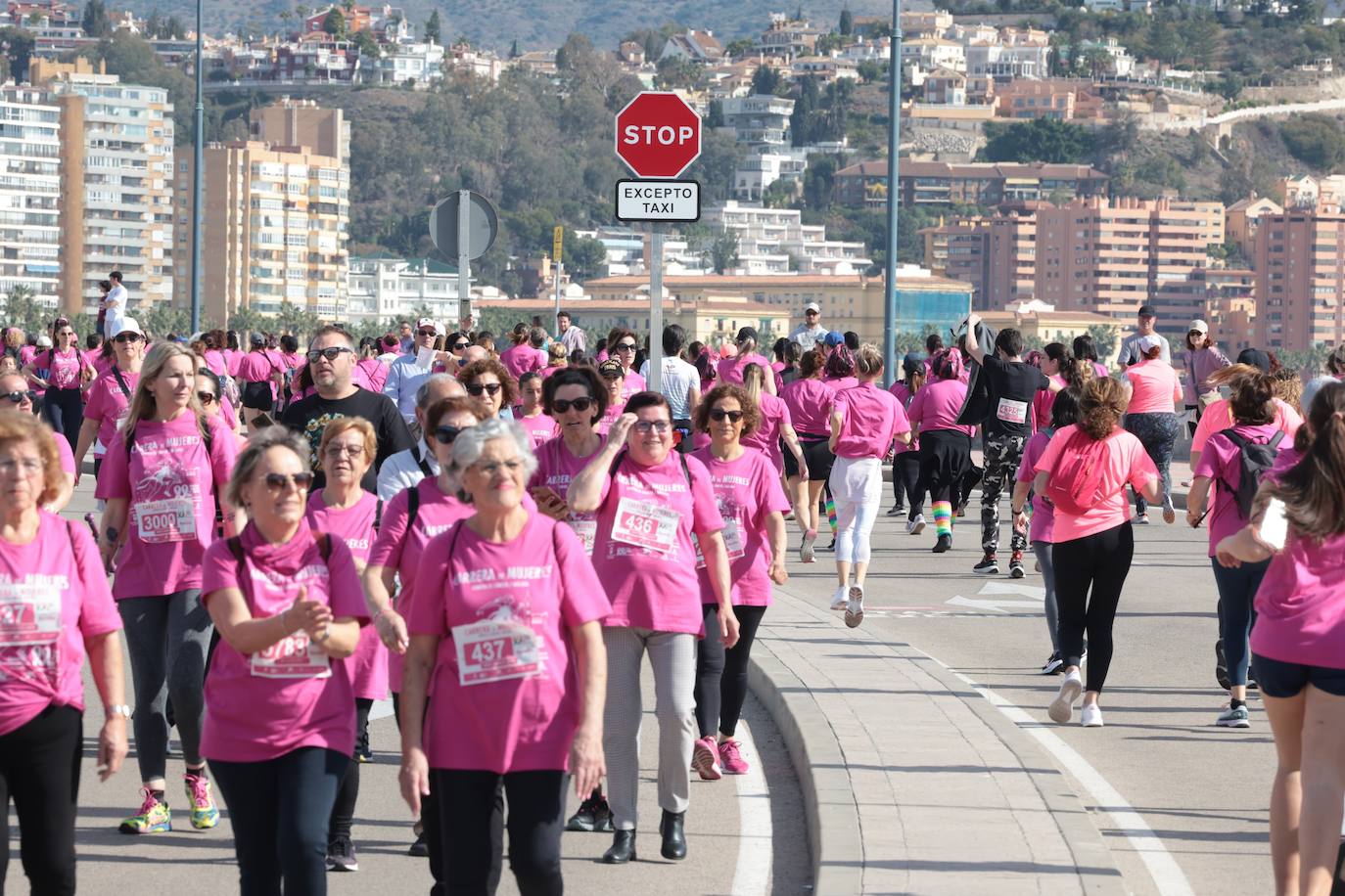 Las mejores imágenes de la Carrera de la Mujer Málaga 2024