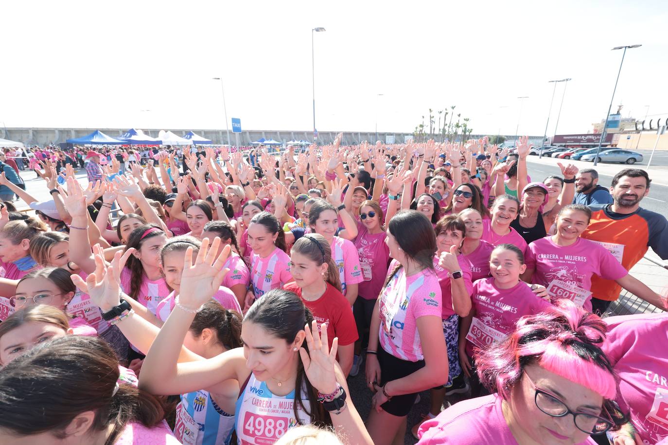 Las mejores imágenes de la Carrera de la Mujer Málaga 2024