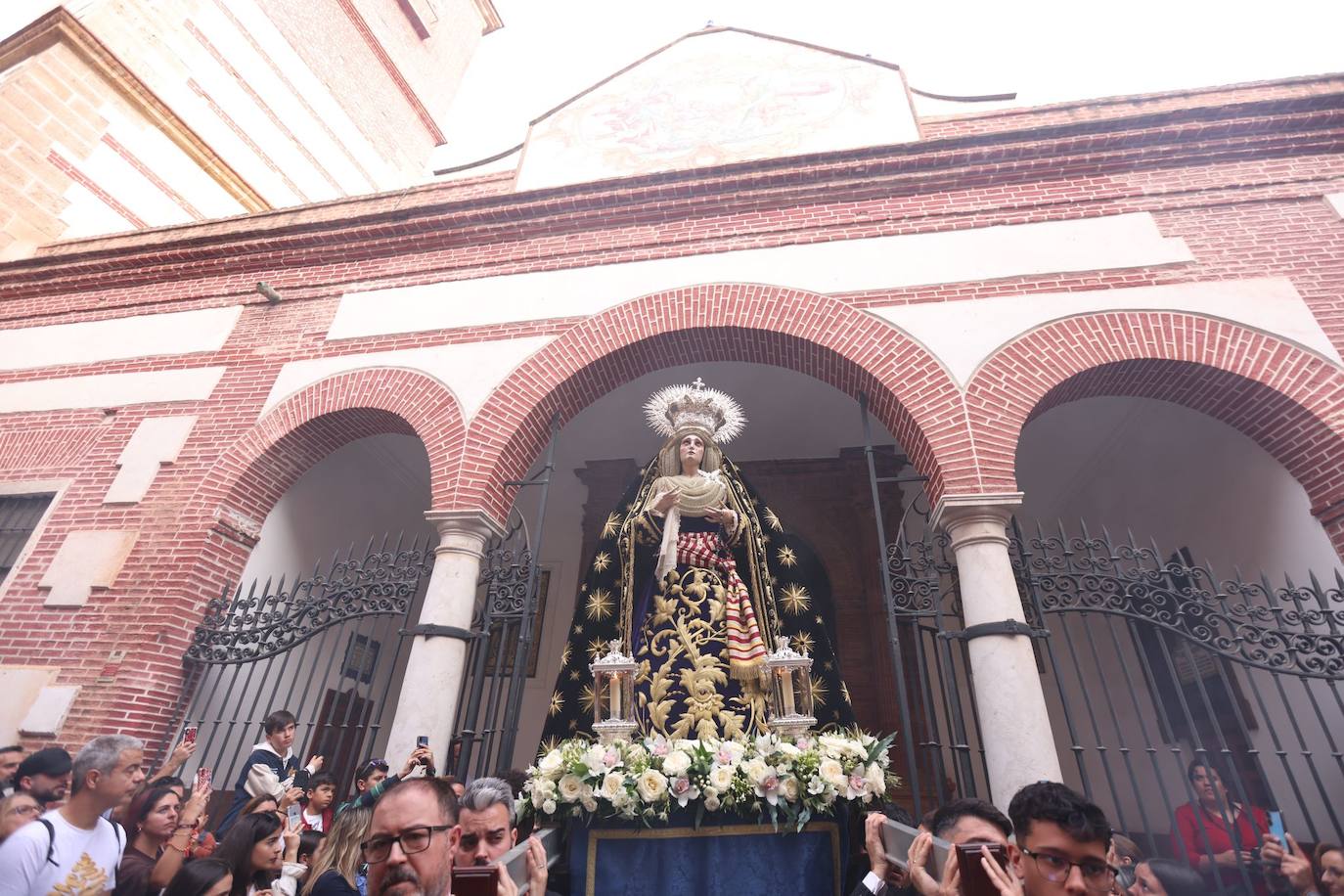 Traslado de Nuestro Padre Jesús Orando en el Huerto y María Santísima de la Concepción (Huerto).