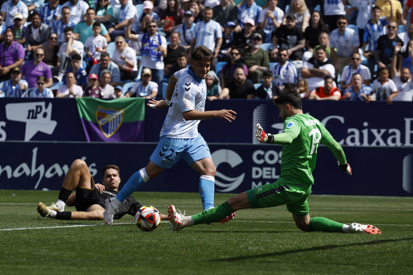 Las mejores imágenes del Málaga-Intercity de Primera RFEF