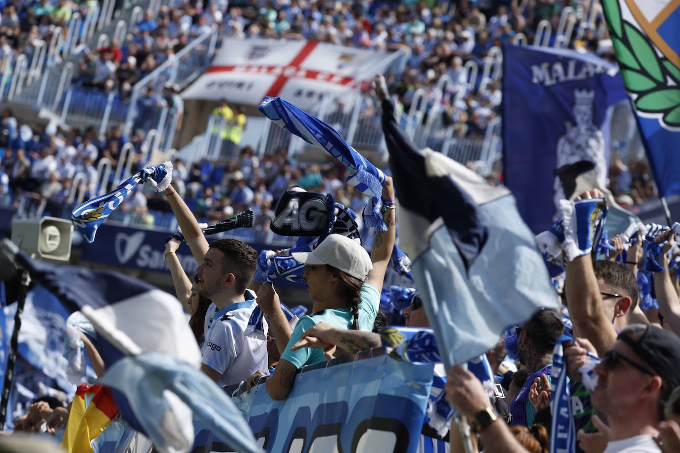 Las mejores imágenes del Málaga-Intercity de Primera RFEF