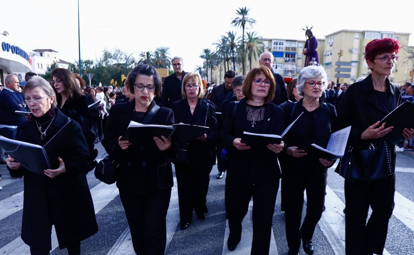 Traslado de los sagrados titulares de la Hermandad de la Mediadora.