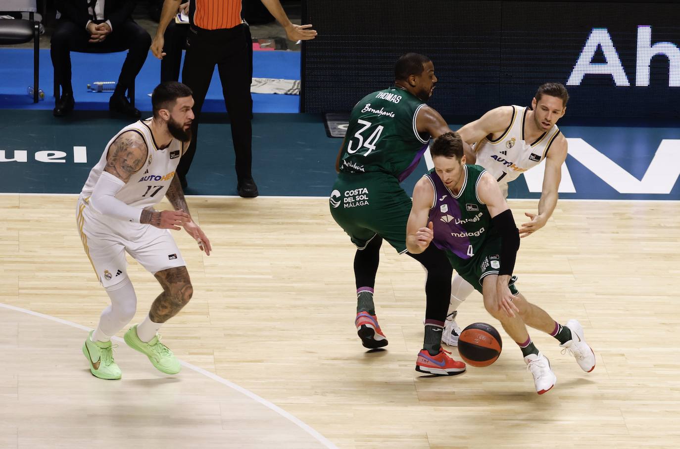 Las mejores imágenes del Unicaja-Real Madrid en el Martín Carpena