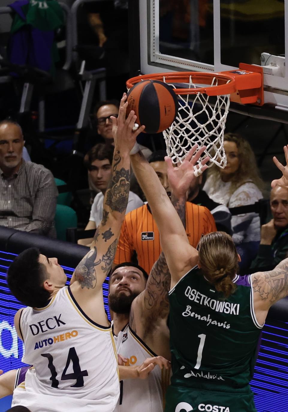 Las mejores imágenes del Unicaja-Real Madrid en el Martín Carpena