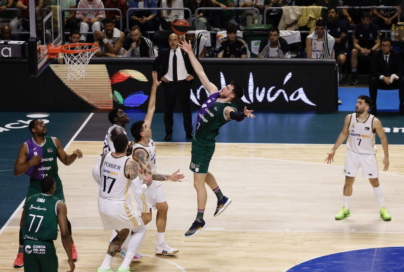 Las mejores imágenes del Unicaja-Real Madrid en el Martín Carpena
