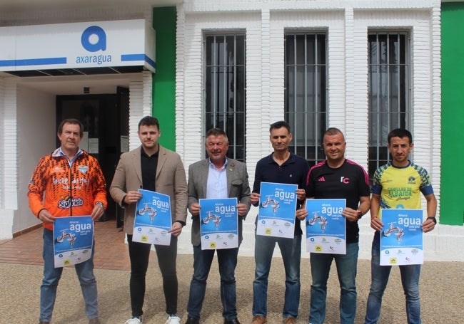 Acto de presentación de la campaña para promover el ahorro de agua en la Axarquía.