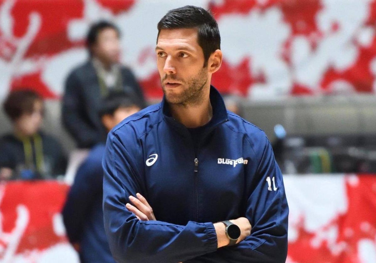 Víctor Hugo López, como entrenador del Toyoda Gosei.