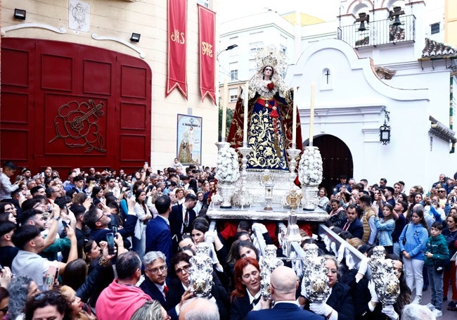 La Virgen de Zamarrilla ha sido portada por mujeres.