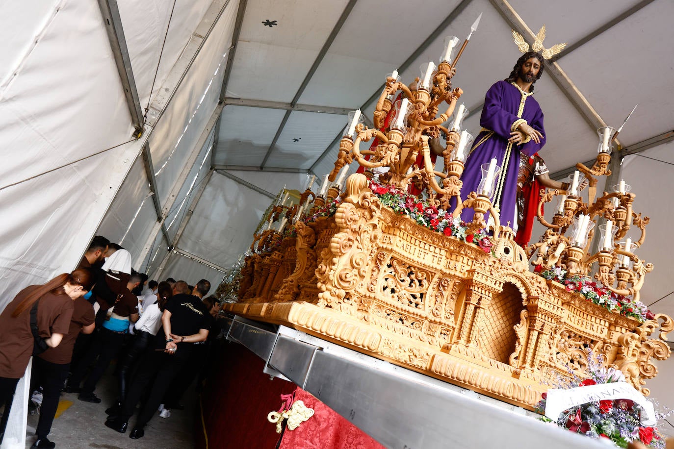 Dulce Nombre no sale en procesión. Domingo de Ramos