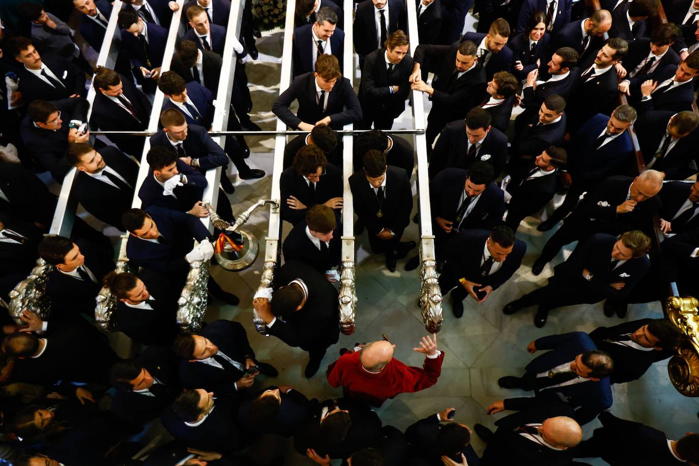 Hermandad del Santo Cristo Coronado de Espinas y Nuestra Señora de Gracia y Esperanza (Cofradía de Estudiantes).