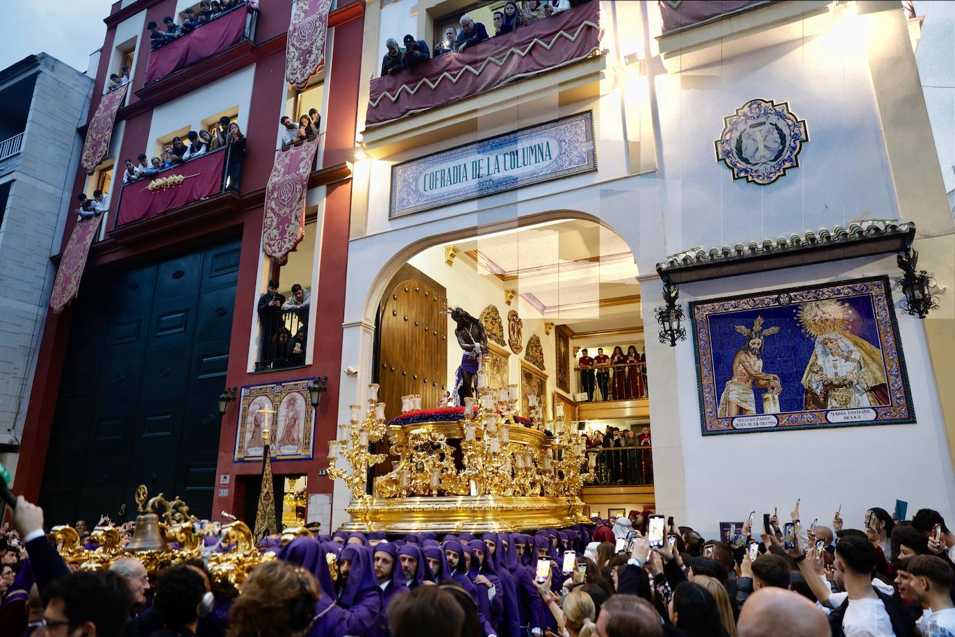 Salida del Cristo de Jesús de la Columna (Gitanos).