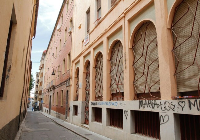 Antigua Comisaría de calle Duquesa, adquirida por la Universidad de Granada para ampliar la Facultad de Derecho y Traductores.