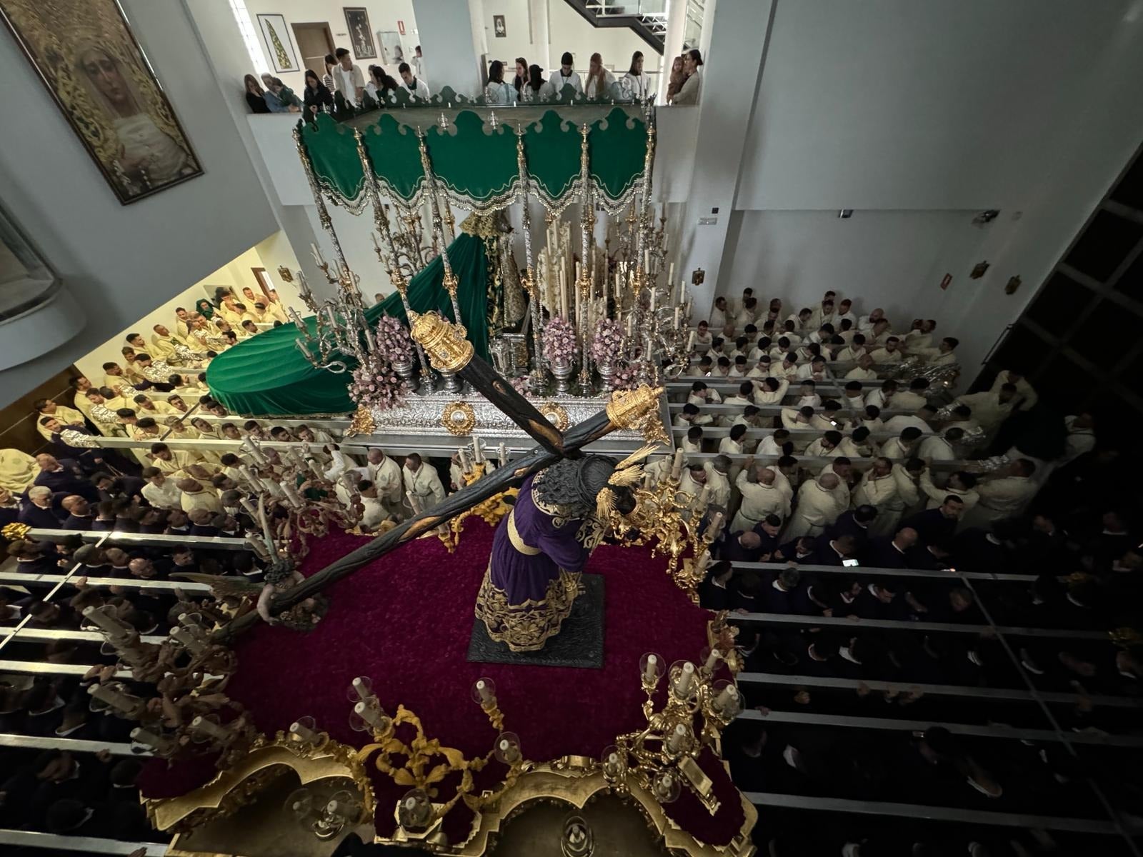 Nueva Esperanza, preparada para salir. Martes Santo