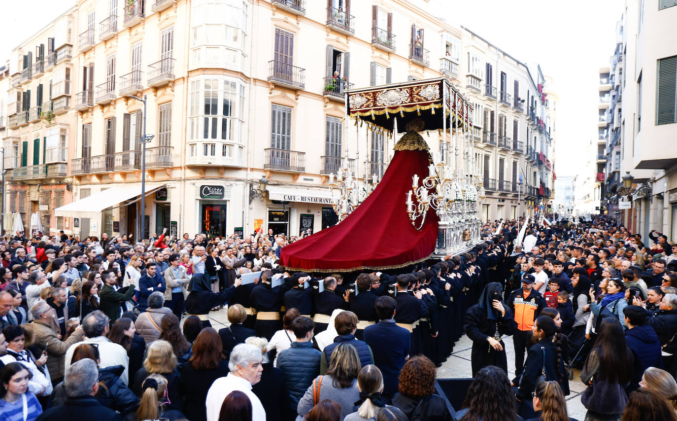 Semana Santa de Málaga 2024: el Viernes Santo, en imágenes