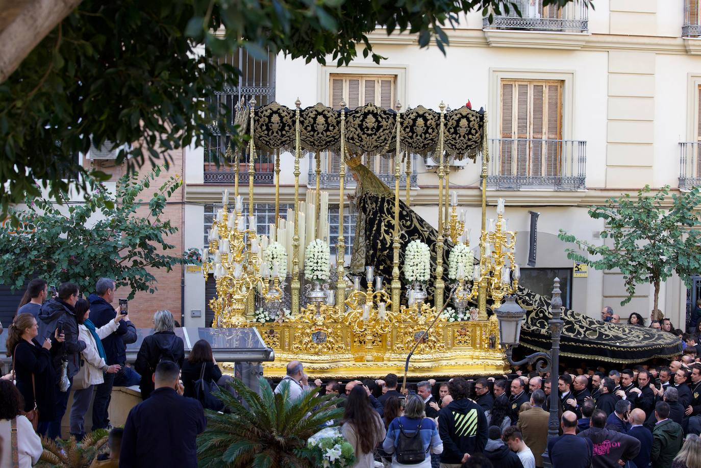 Semana Santa de Málaga 2024: el Viernes Santo, en imágenes