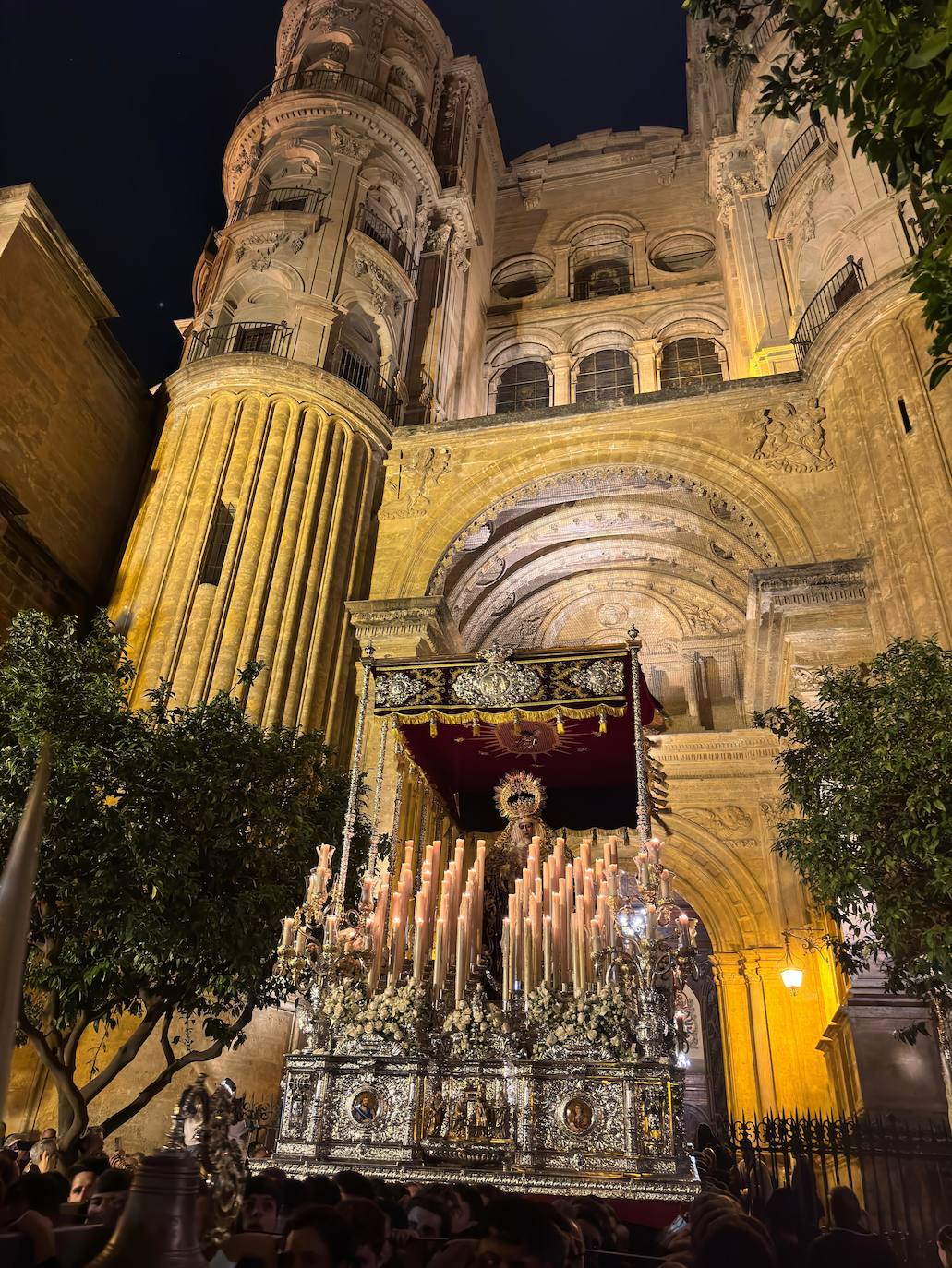 Semana Santa de Málaga 2024: el Viernes Santo, en imágenes