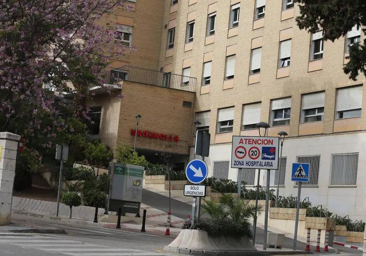 Una mujer, en estado grave tras ser arrollada por una furgoneta en Benalmádena