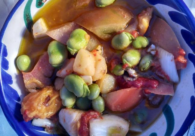 Gazpacho con habas en Casabermeja.