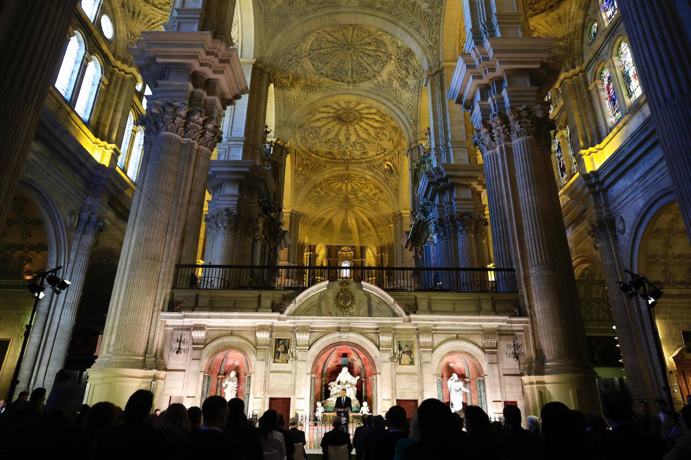 Málaga retoma la obra de su Catedral
