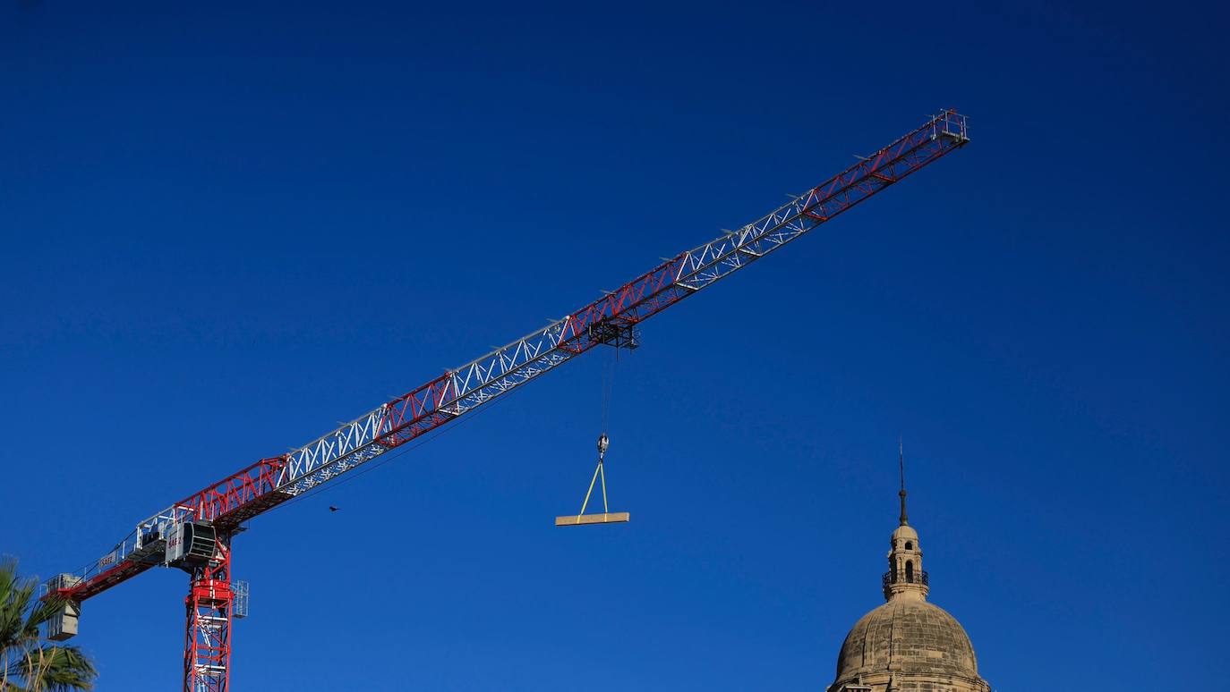 Málaga retoma la obra de su Catedral