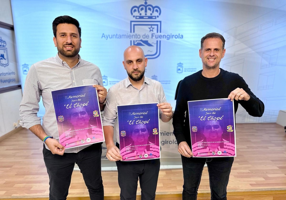 Vargas, Alarcón y Rodríguez en la presentación.