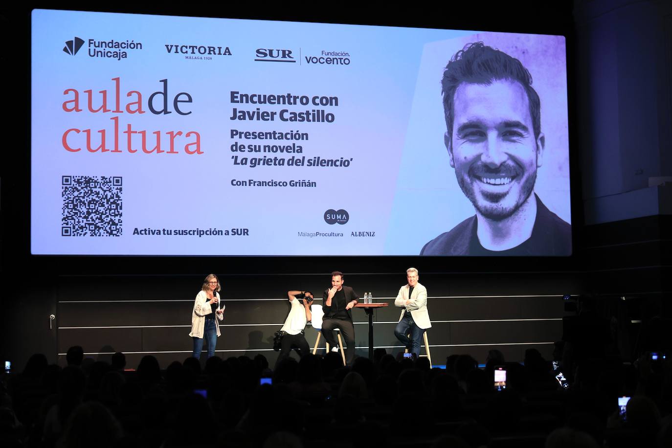 Javier Castillo presenta &#039;La grieta del silencio&#039; en el Aula de Cultura de SUR