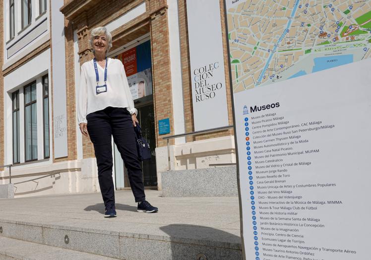 Marisa Mata, a las puertas del Museo Ruso de Málaga.