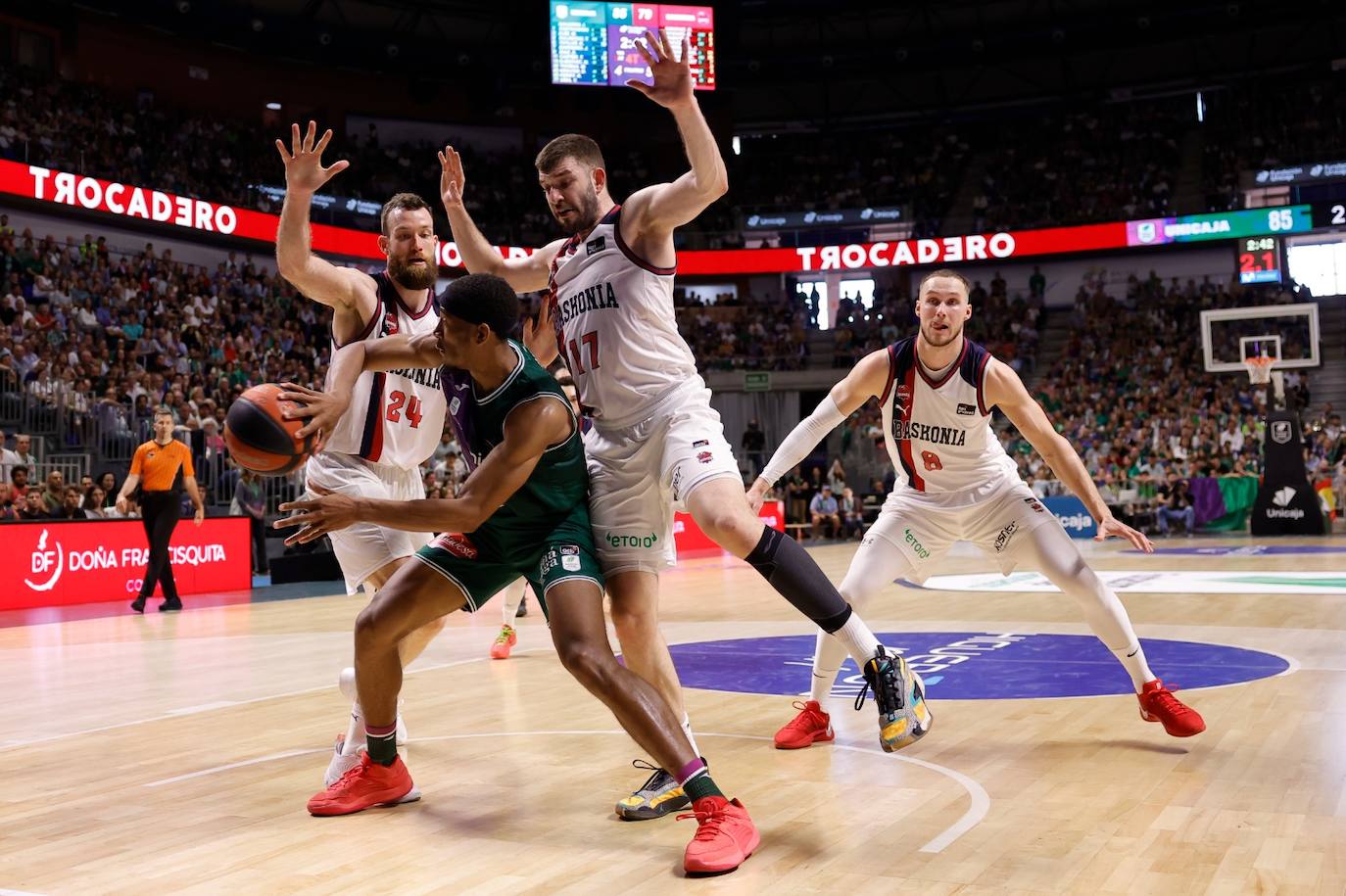 Las mejores imágenes del Unicaja-Baskonia