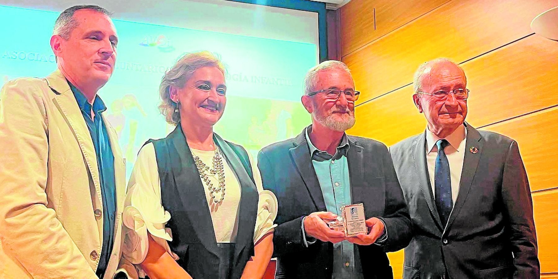 Raúl Cremades, Susana Guerrero, Antonio Gómez Yebra y Francisco de la Torre.
