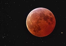 Llega la espectacular 'Luna Rosa' de abril: qué es y cuándo se puede ver