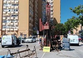 La maquinaria ya se ha instalado este jueves, a la vez que ha comenzado el desalojo del aparcamiento.