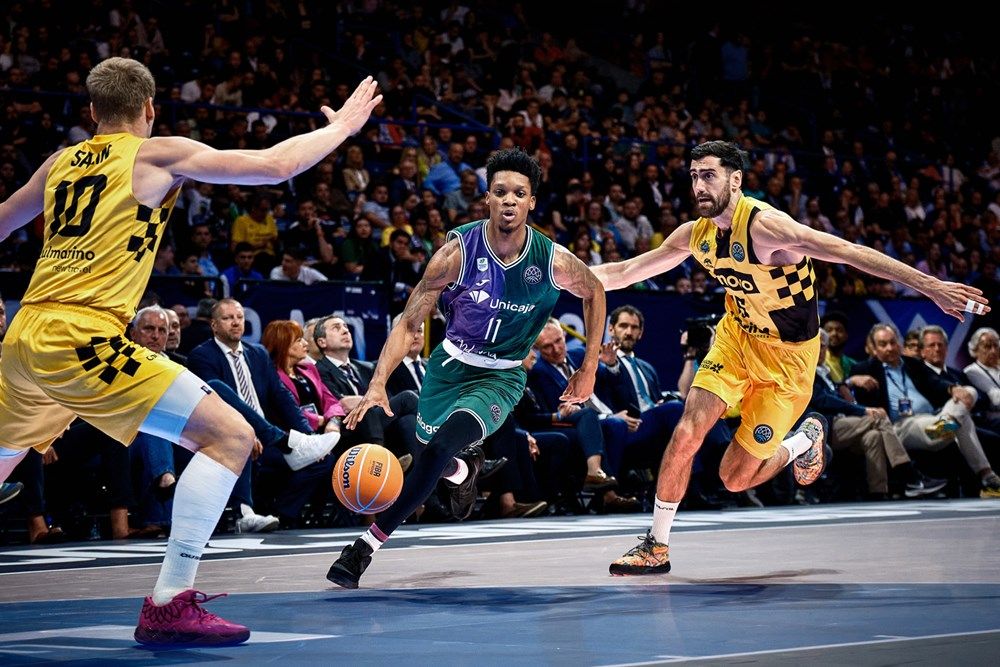 La final de la Basketball Champions League entre el Tenerife y el Unicaja, en imágenes