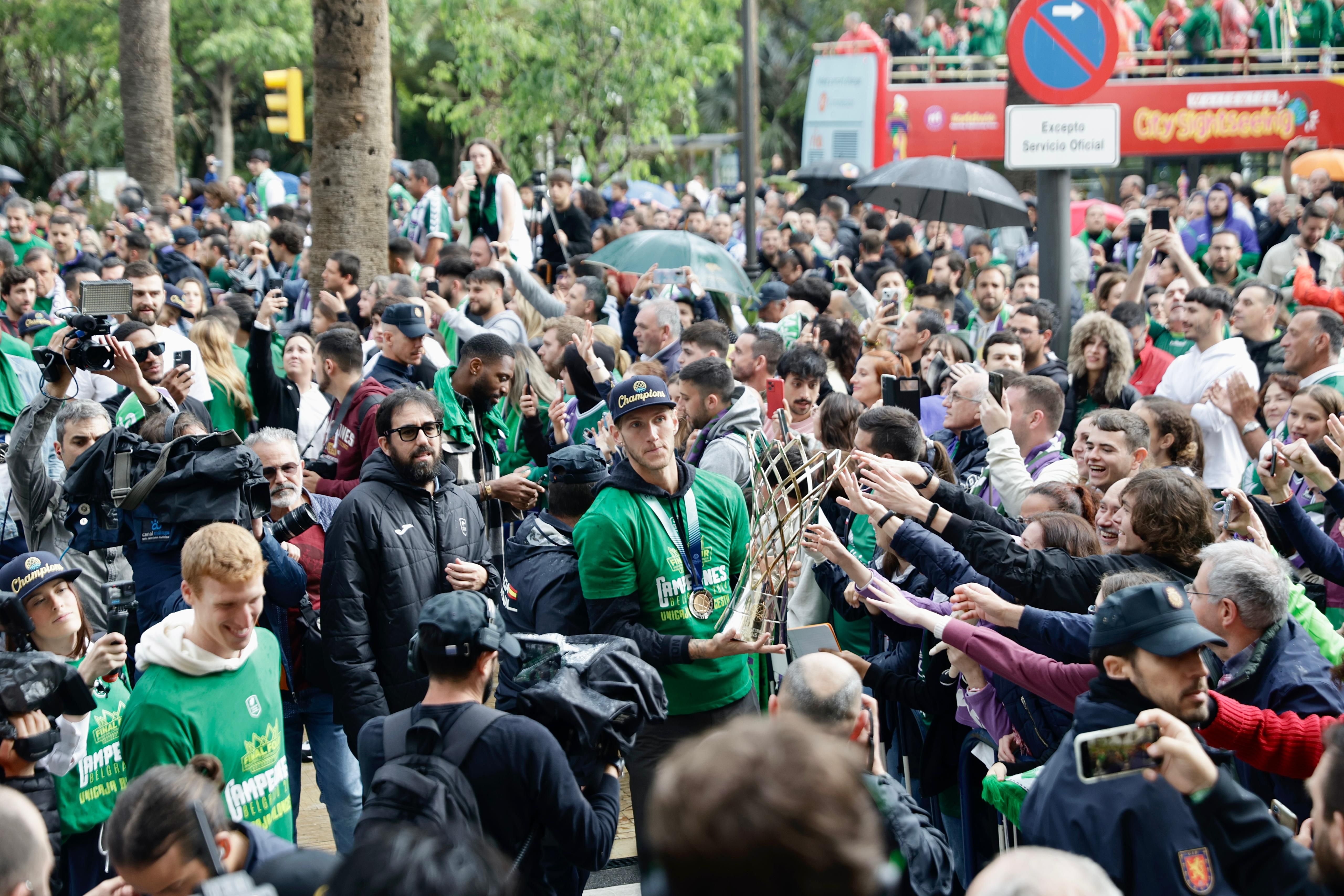 El Unicaja celebra el título de la Champions League en Málaga