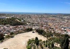 Vista panorámica del casco urbano veleño desde la torre del Homenaje de La Fortaleza.