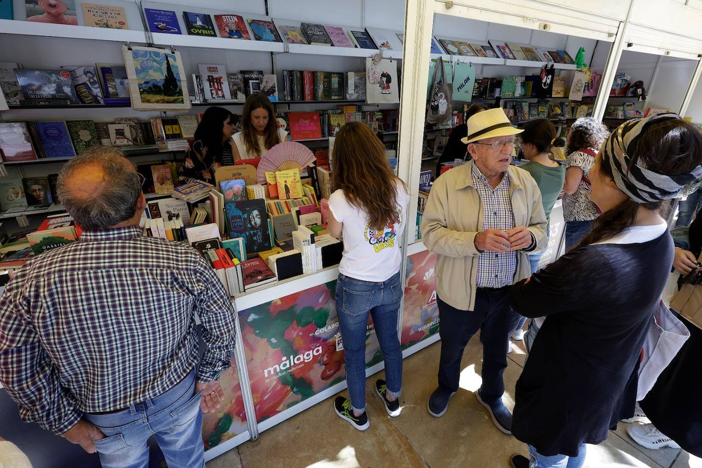 Jornada del sábado en la Feria del Libro de Málaga en el parque