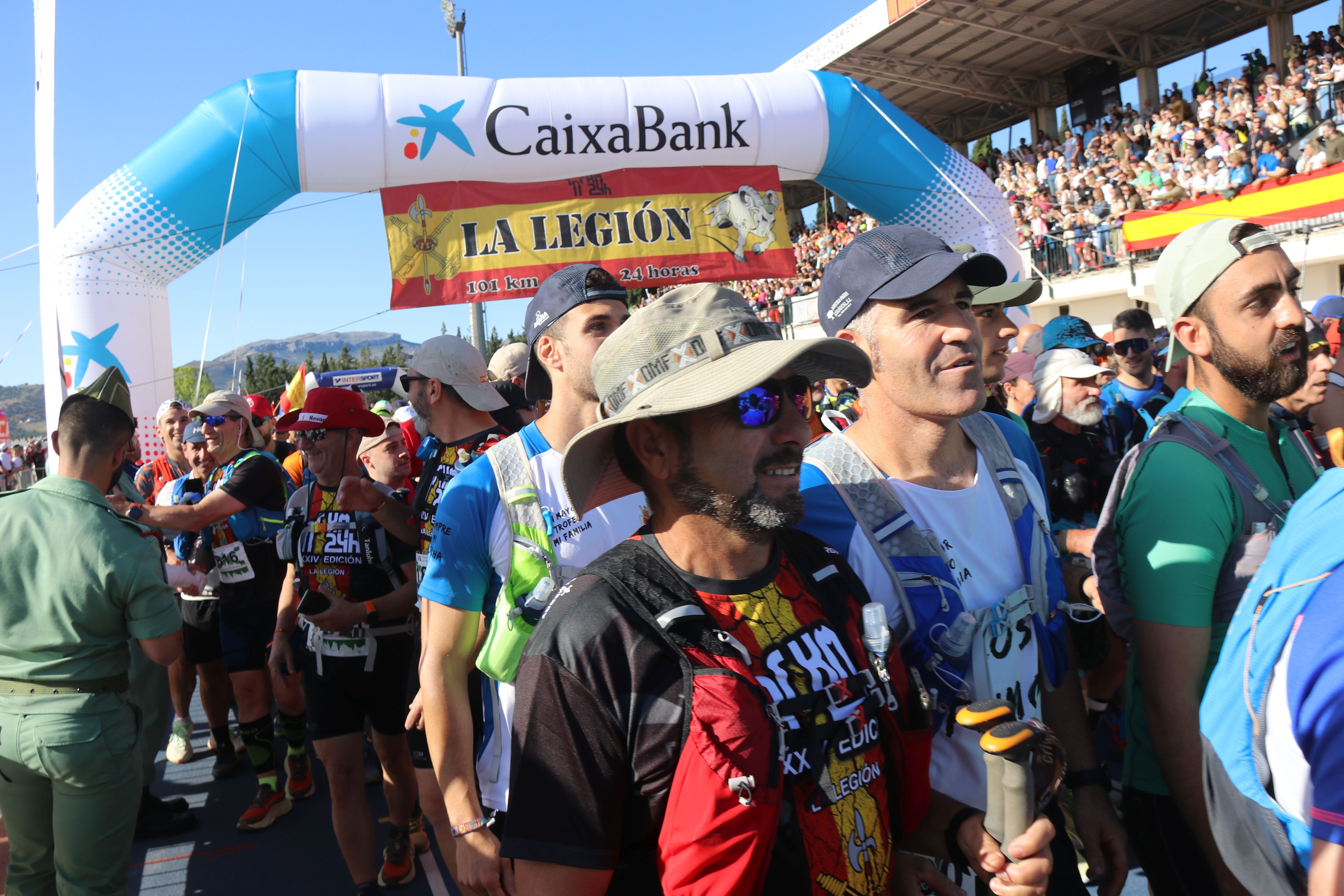 La carrera de los 101 kilómetros de la Legión en Ronda, en imágenes